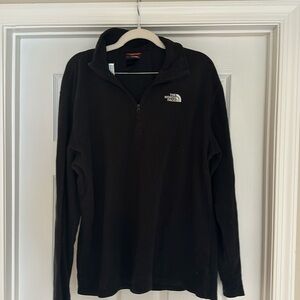 North Face Quarter Zip - Large